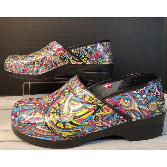 Sanita Women's Professional Carnaval Clog Multi Color Size‎ 42 US 10.5 - 11 - Picture 1 of 11